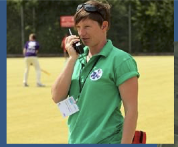 Event coordinator using DirectPTT radio at conference